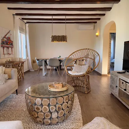 Casa Del Rebaldi, Oase Rust Villa