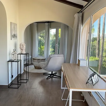 Casa Del Rebaldi, Oase Rust Villa *