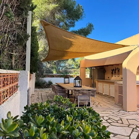 Casa Del Rebaldi, Oase Rust Villa
